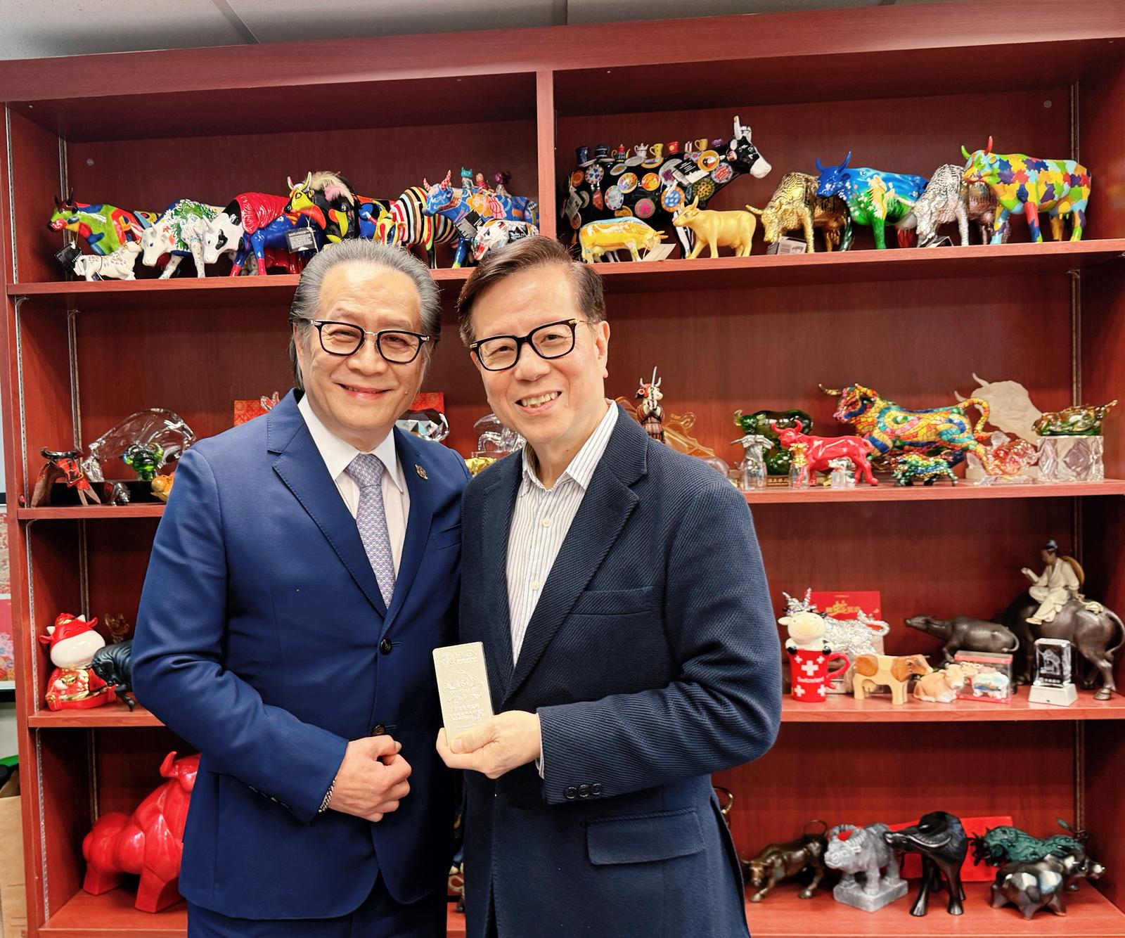 投投是道港金所张德熙：牛市料维持1至2年